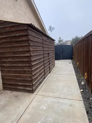 $400,000 | 2805 Badger Flat Avenue, Tulare, CA 93274