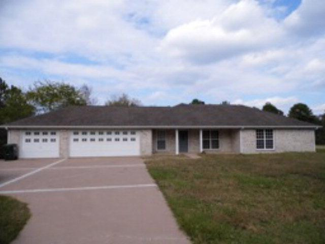 560 Buck Swamp Road Brunswick, GA 31523 - Photo 1 of 1