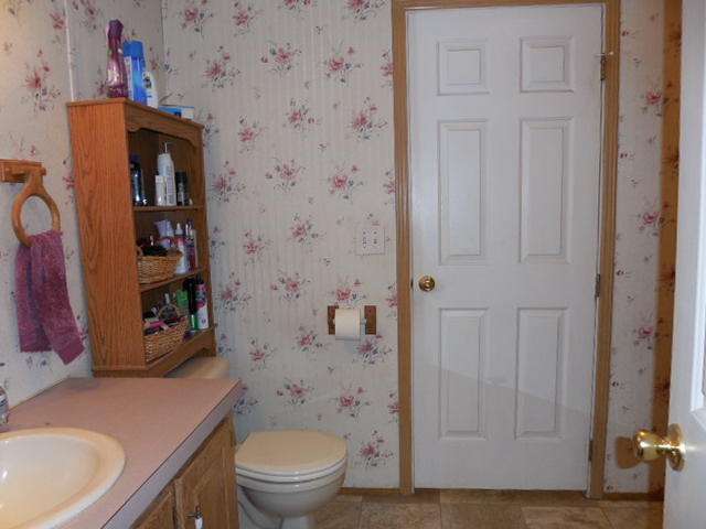 104 Honeysuckle Rose Road Vinton, VA 24179 - Photo 17 of 24 Bathroom