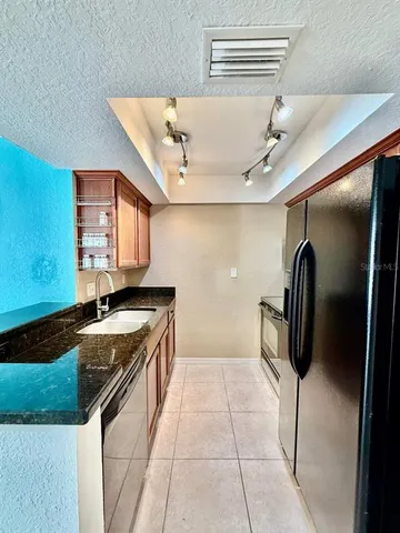 $1,700 | 704 Lyndhurst Street, Unit 624, Dunedin, FL 34698