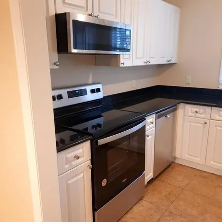 $1,695 | 13698 Orange Sunset Drive, Tampa, FL 33618