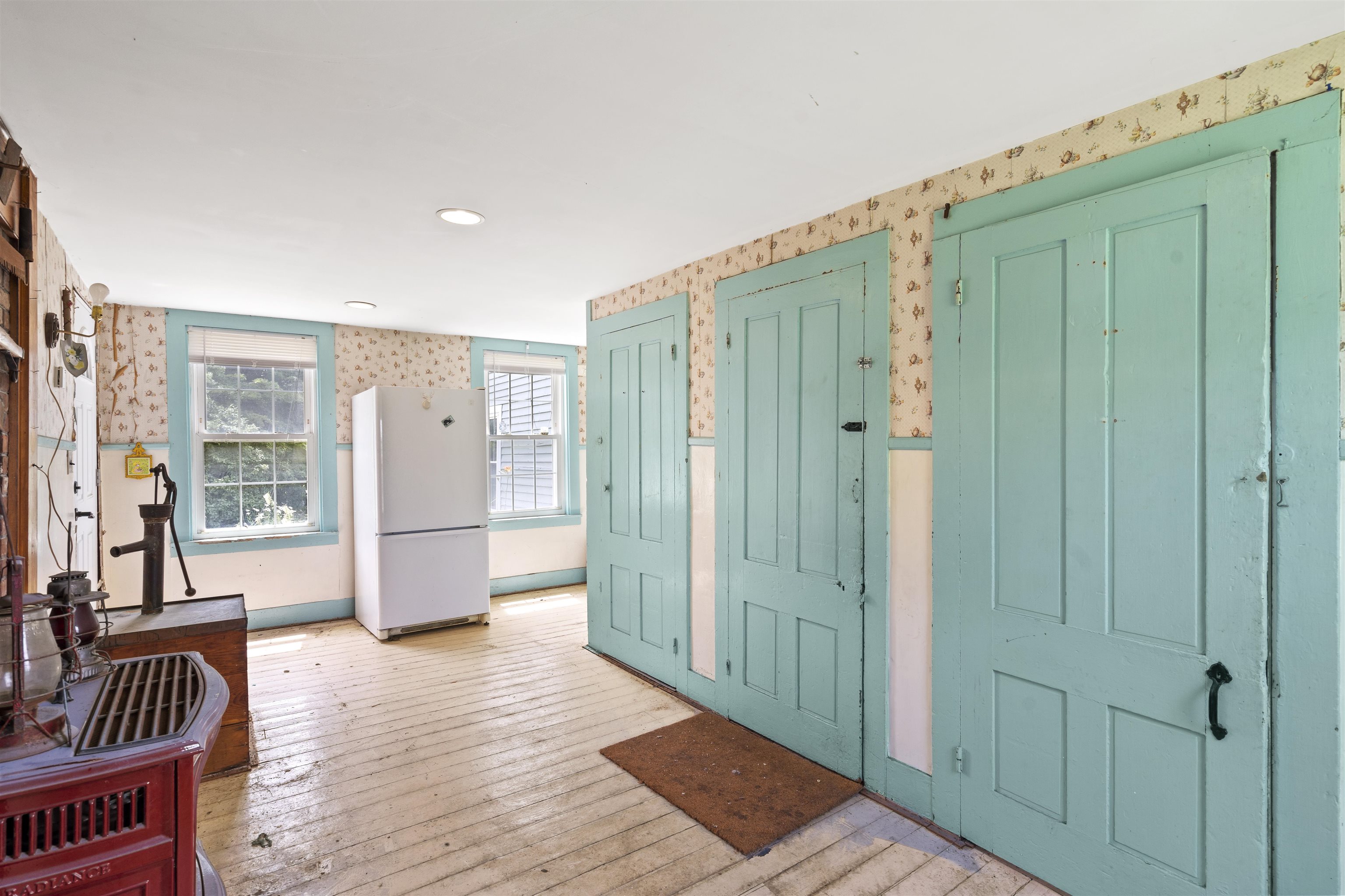 82 White Hill Road Claremont, NH 03743 - Photo 25 of 40