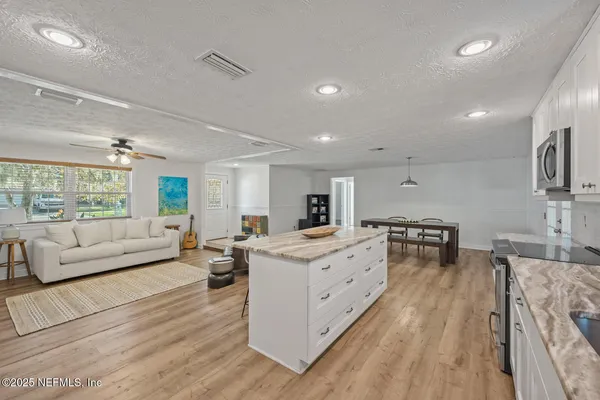 $3,550 | 2504 Liberty Lane, Jacksonville Beach, FL 32250