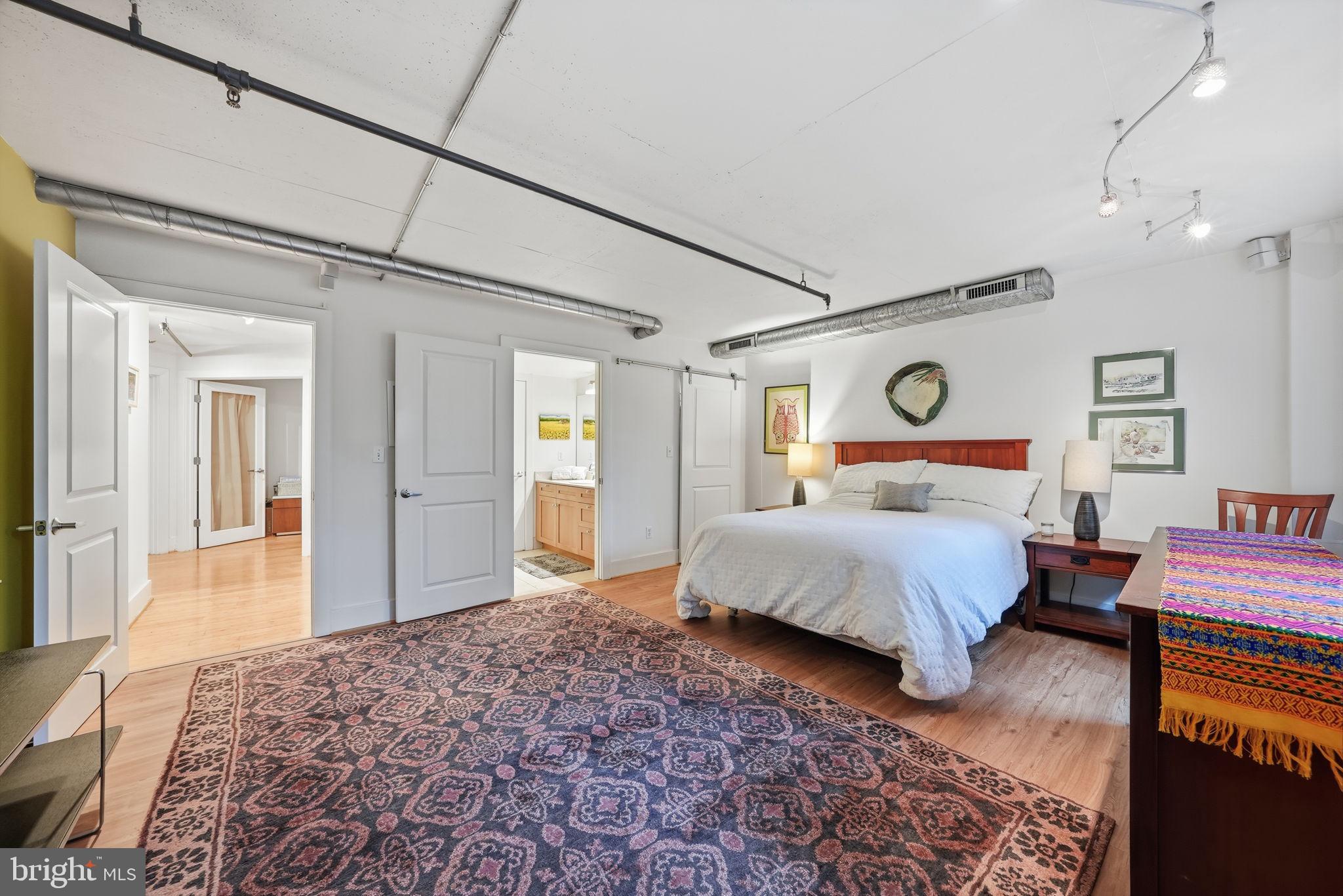 2328 Champlain Street Northwest, Unit 101 Washington, DC 20009 - Photo 18 of 32