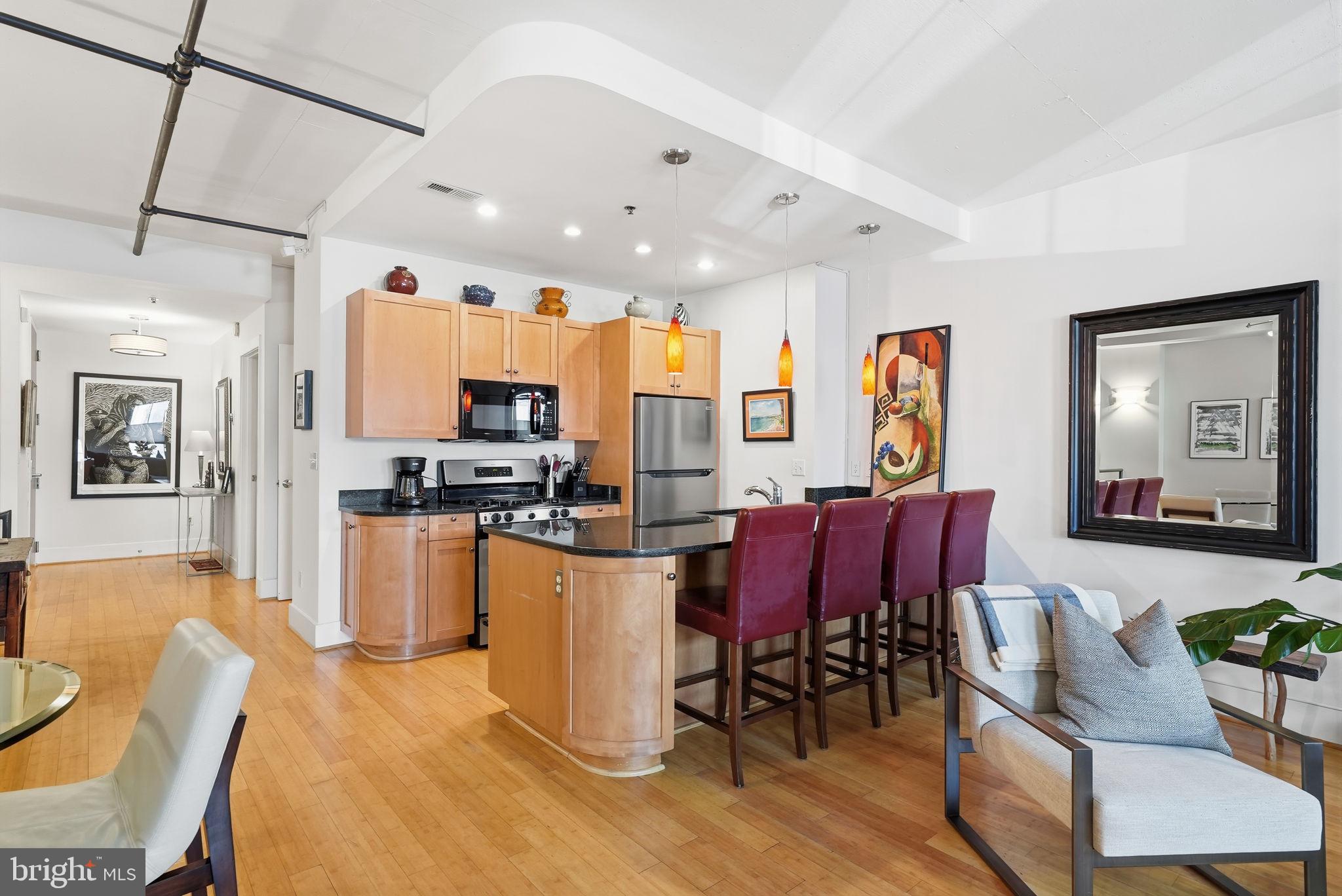 2328 Champlain Street Northwest, Unit 101 Washington, DC 20009 - Photo 6 of 32