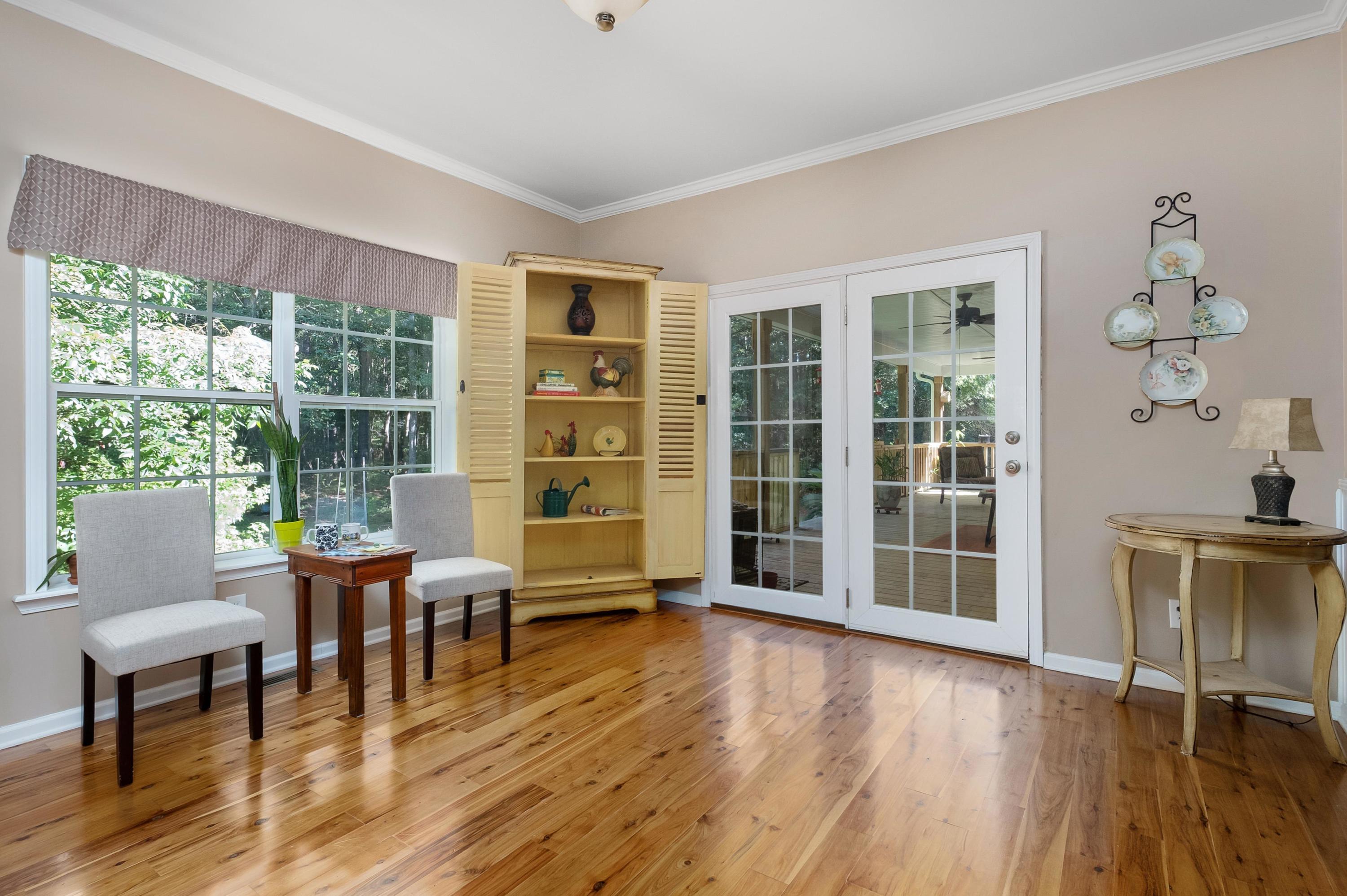 1360 Whippoorwill Farm Road Johns Island, SC 29455 - Photo 21 of 33 Eat in kitchen area