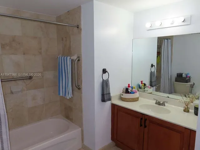 $449,000 | 215 Southwest 42nd Avenue, Unit PH08, Miami, FL 33134