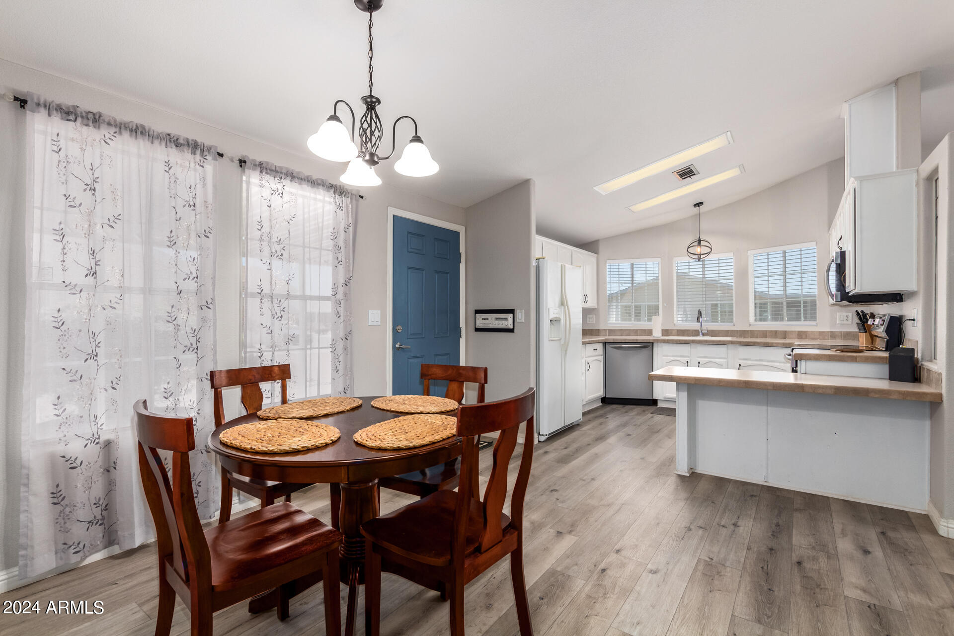 2550 South Ellsworth Road, Unit 246 Mesa, AZ 85209 - Photo 10 of 27 10 - Ellsworth