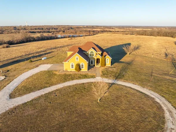 $699,000 | 35415 Main City Road, Drexel, MO 64742