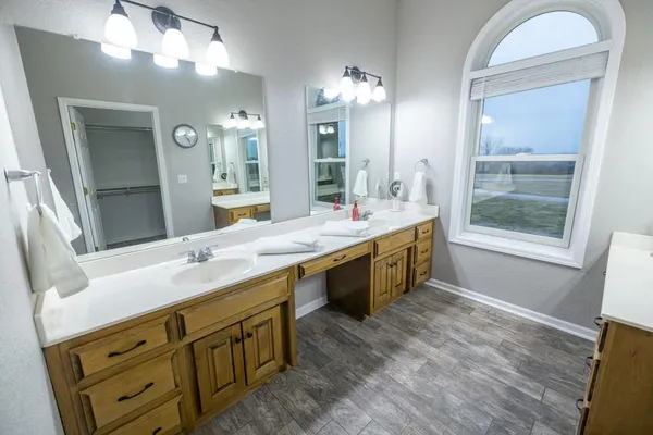 $699,000 | 35415 Main City Road, Drexel, MO 64742