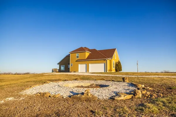 $699,000 | 35415 Main City Road, Drexel, MO 64742