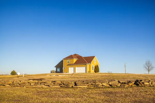 $699,000 | 35415 Main City Road, Drexel, MO 64742
