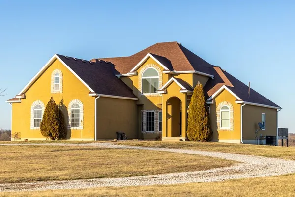 $699,000 | 35415 Main City Road, Drexel, MO 64742