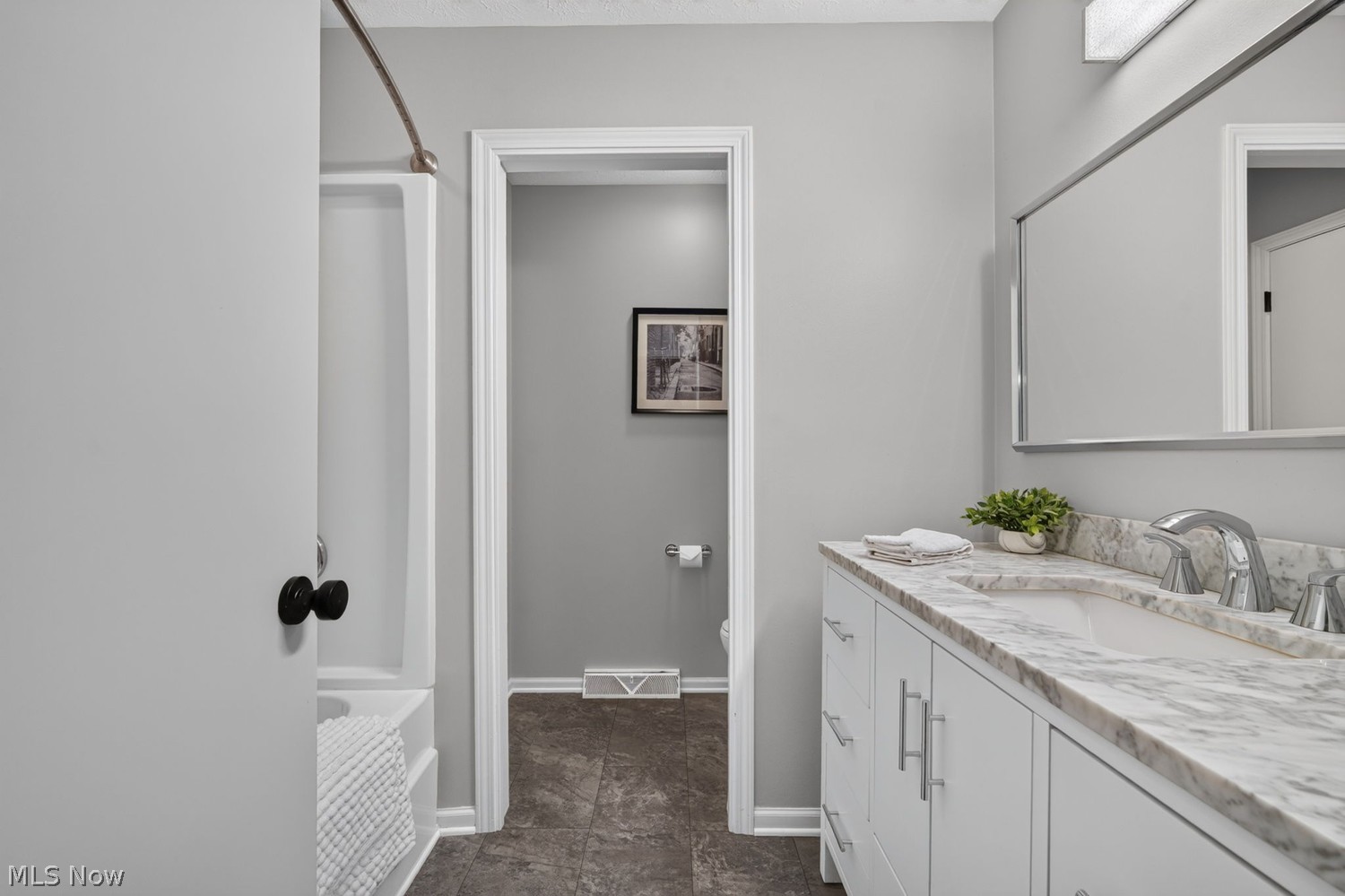 8429 Hendricks Road, Unit 8429 Mentor, OH 44060 - Photo 25 of 50 Gallery Image 25
