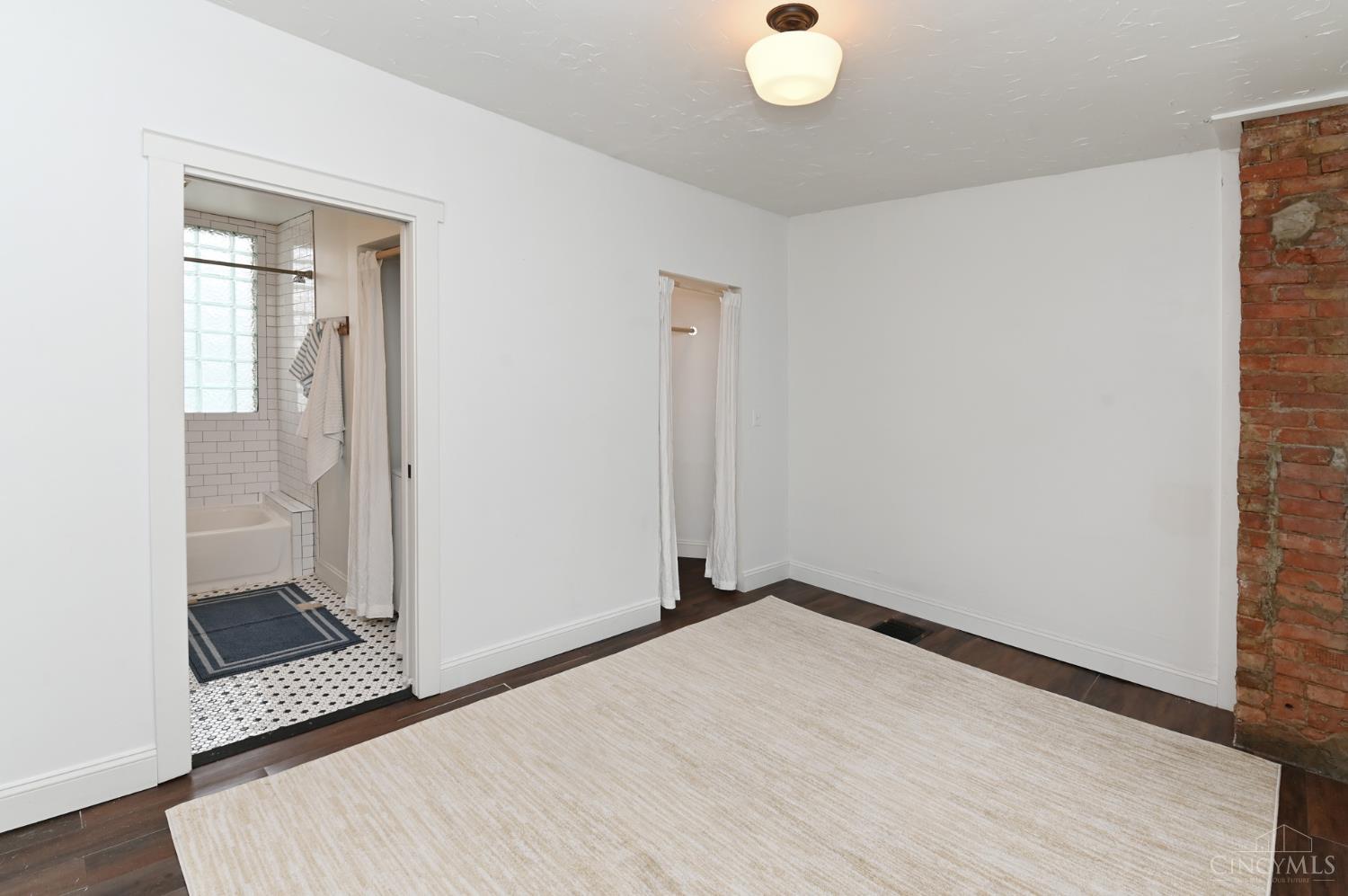 3304 Brotherton Road Cincinnati, OH 45209 - Photo 15 of 21