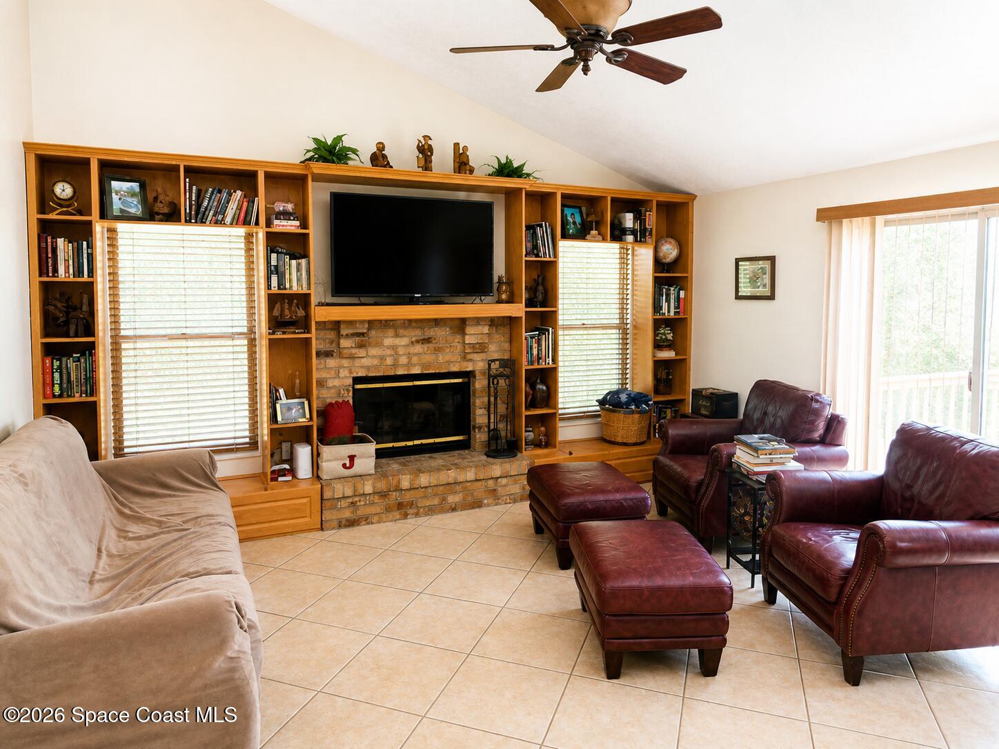 1839 Longleaf Road Cocoa, FL 32926 - Photo 15 of 29 Living Room