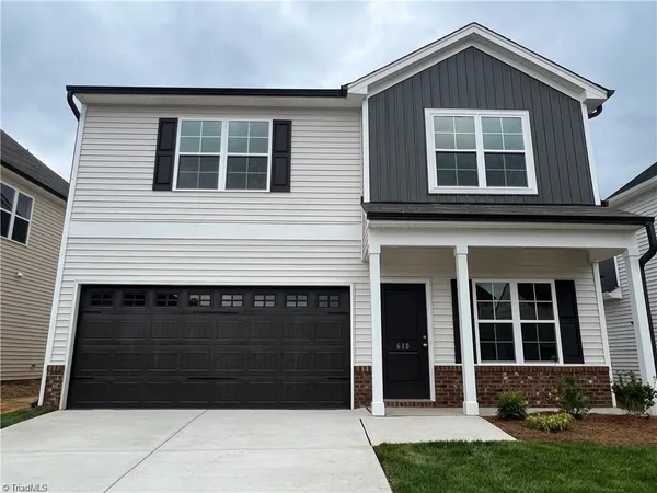 $2,300 | 640 Cam Circle, High Point, NC 27265
