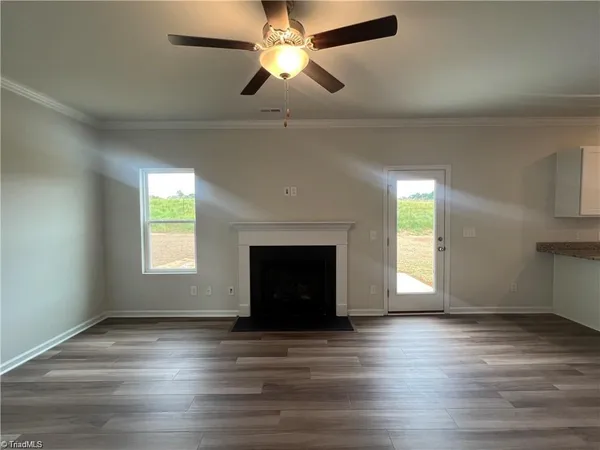 $2,300 | 640 Cam Circle, High Point, NC 27265