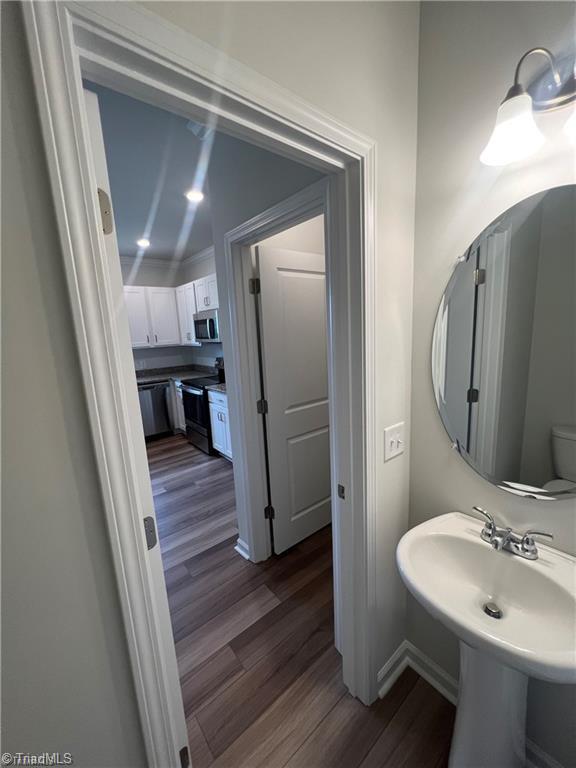 640 Cam Circle High Point, NC 27265 - Photo 9 of 34