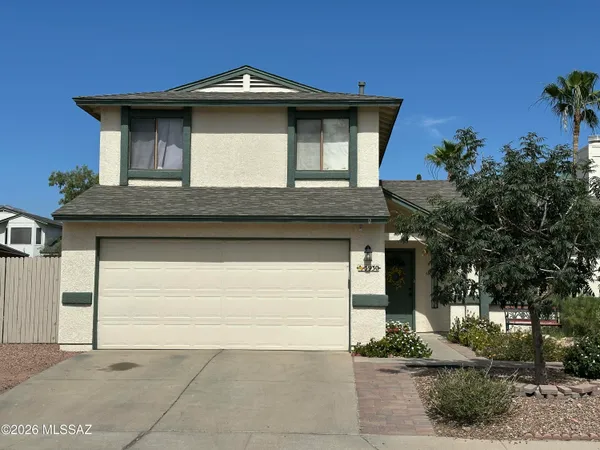 $320,000 | 5930 North Edenbrook Lane, Tucson, AZ 85741