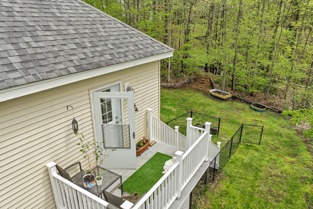 31 Danville Road Hampstead, NH 03826 - Photo 16 of 42