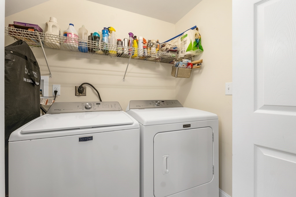 31 Danville Road Hampstead, NH 03826 - Photo 35 of 42 a utility room with dryer and washer