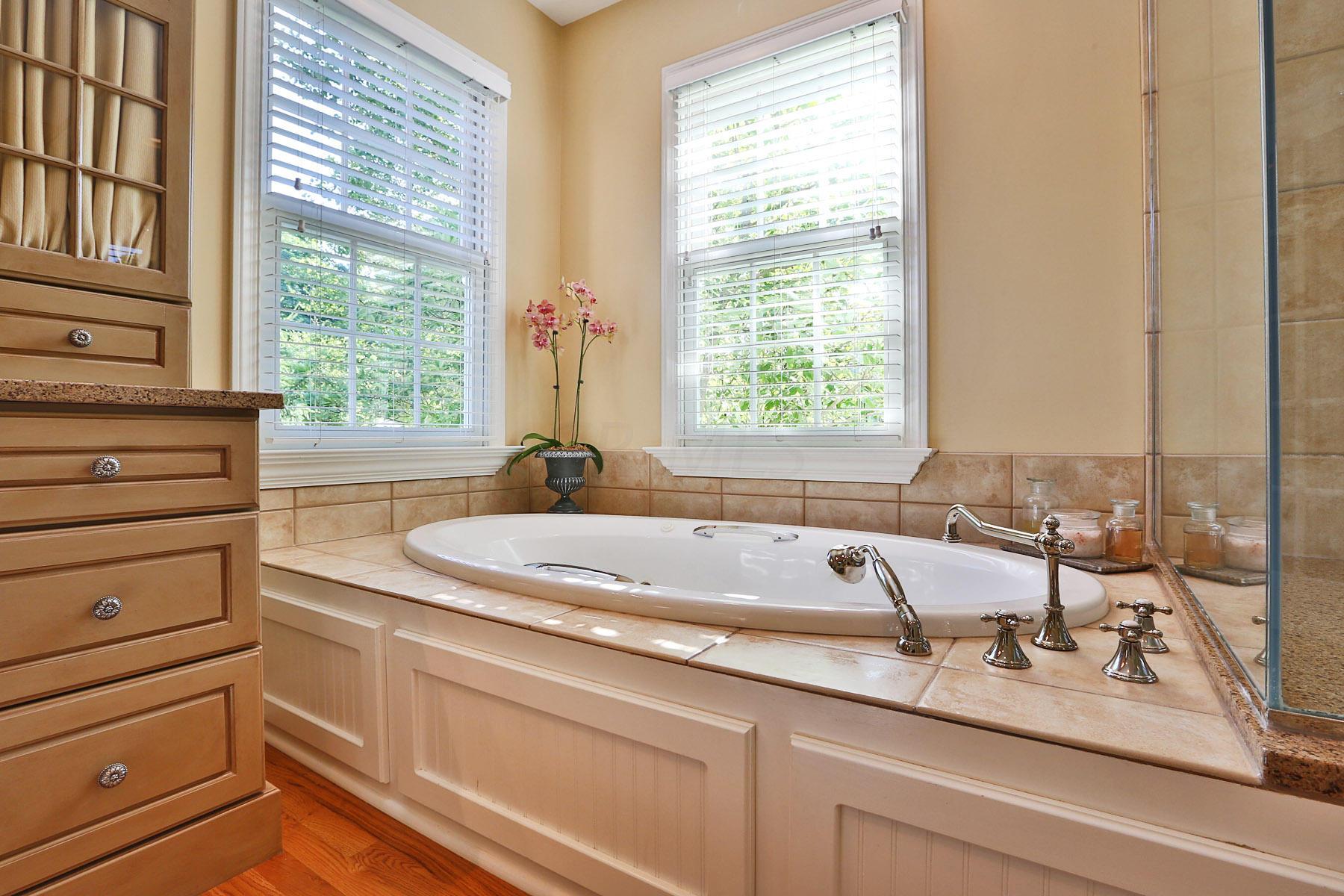 7122 Lee Road Westerville, OH 43081 - Photo 32 of 53