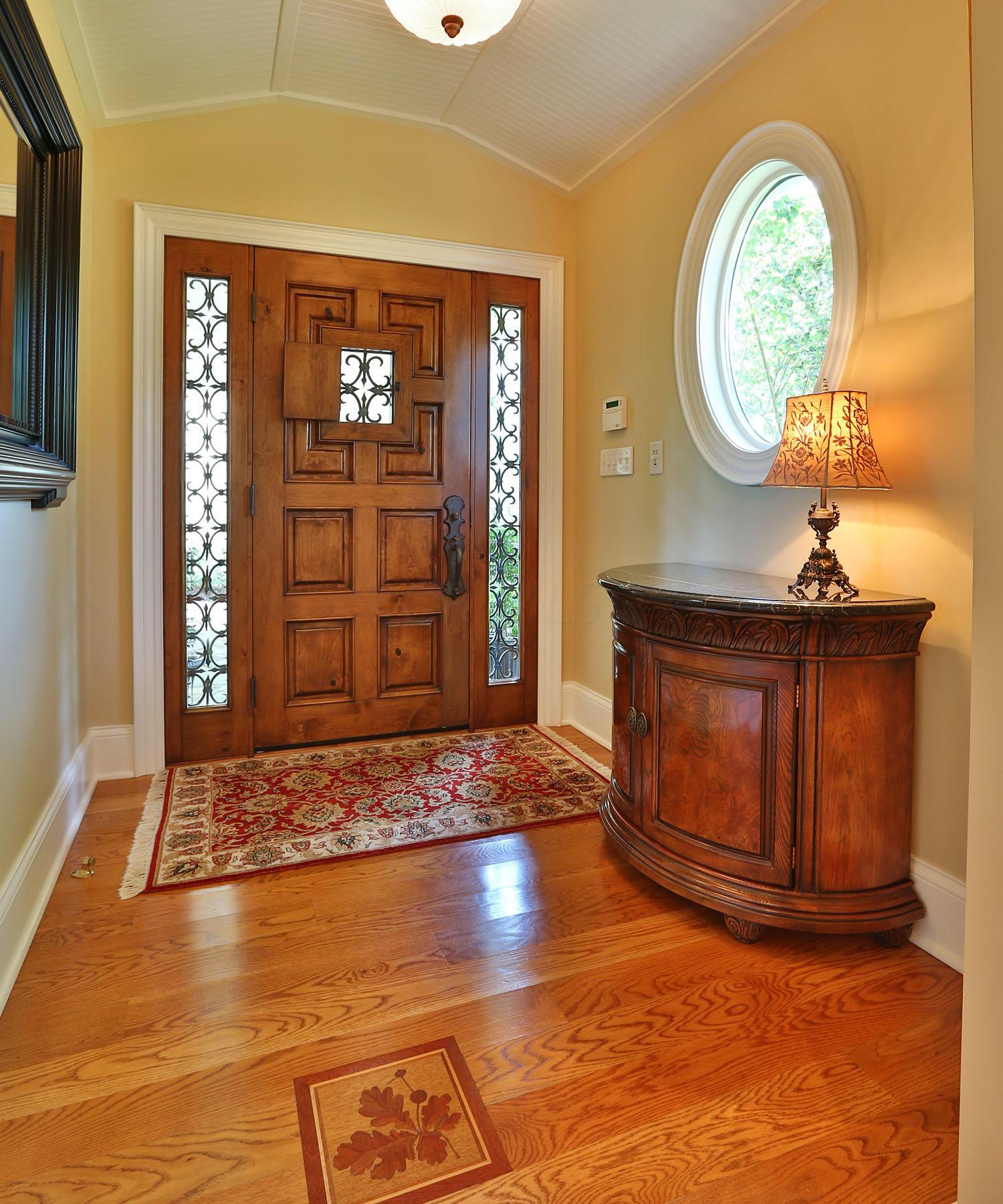 7122 Lee Road Westerville, OH 43081 - Photo 5 of 53