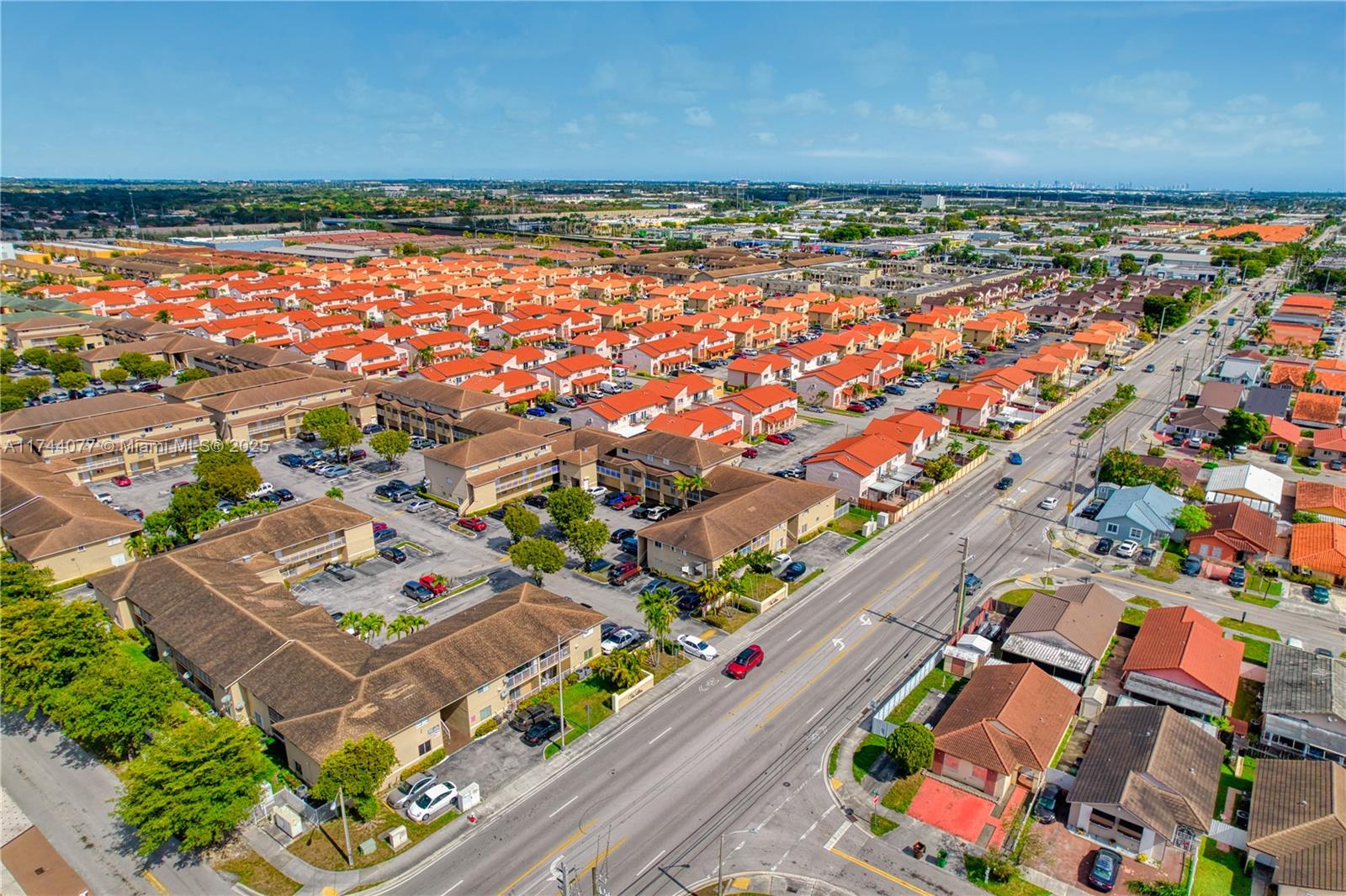 3011 West 76th Street, Unit A203 Hialeah, FL 33018 - Photo 25 of 27