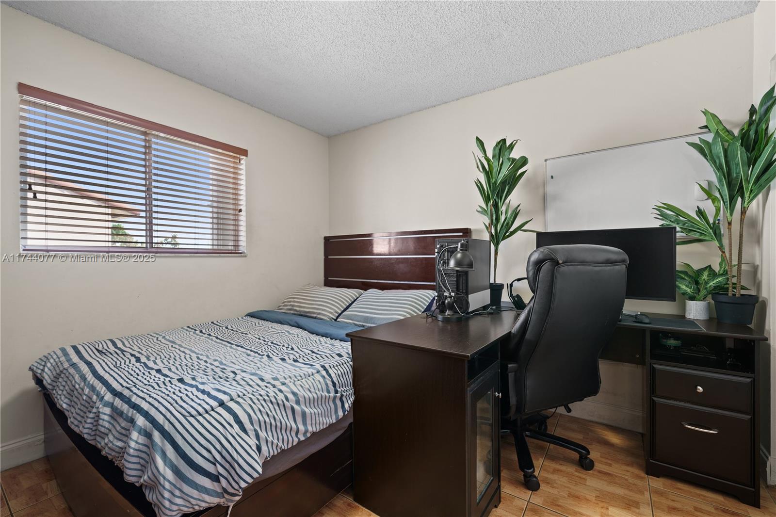 3011 West 76th Street, Unit A203 Hialeah, FL 33018 - Photo 8 of 27