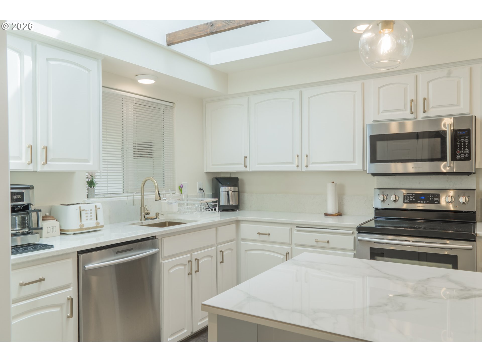 13100 Southwest Butner Court Beaverton, OR 97005 - Photo 5 of 23