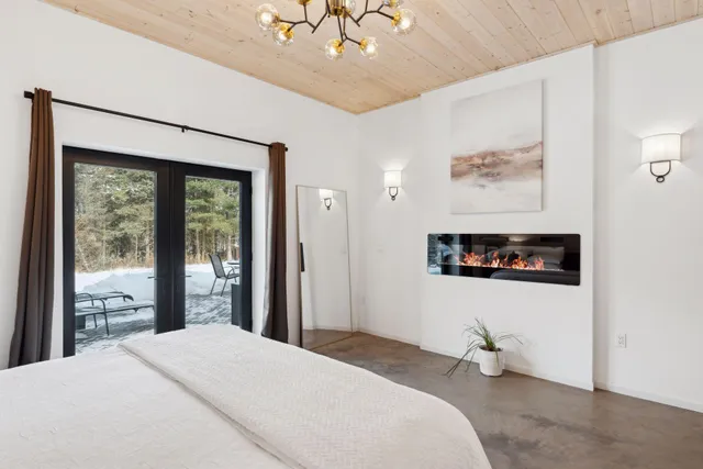 $895,000 | 1325 Highway 27, Ladysmith, WI 54848