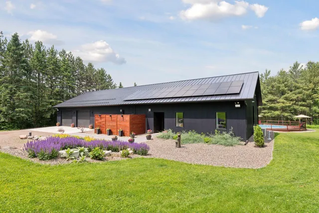 $895,000 | 1325 Highway 27, Ladysmith, WI 54848