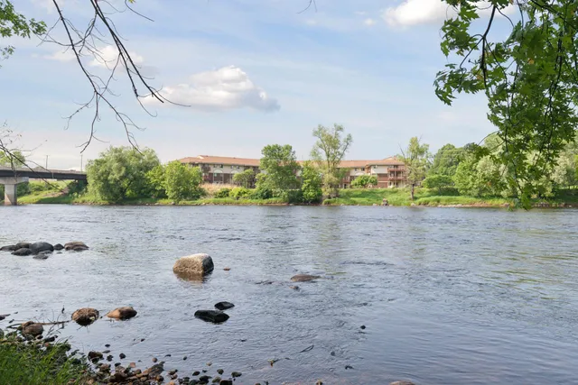 $895,000 | 1325 Highway 27, Ladysmith, WI 54848