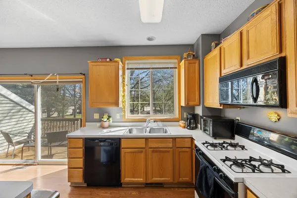 $265,000 | 6495 Christenson Lane Northeast, Fridley, MN 55432