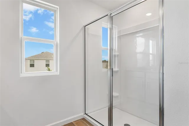 $456,720 | 200 Flag Lilly Lane, Umatilla, FL 32784