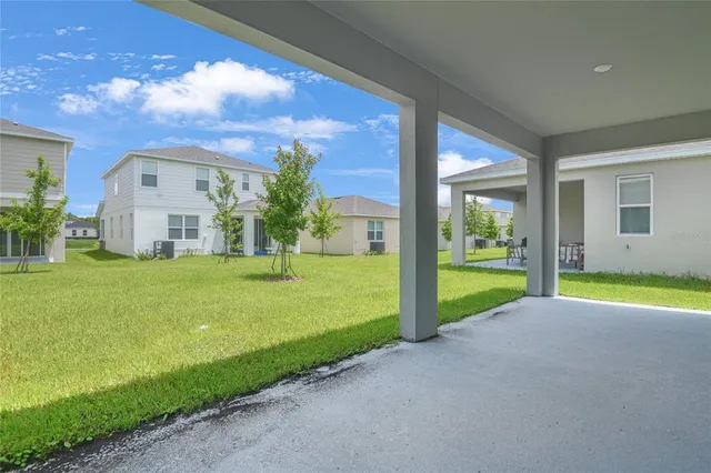 $456,720 | 200 Flag Lilly Lane, Umatilla, FL 32784