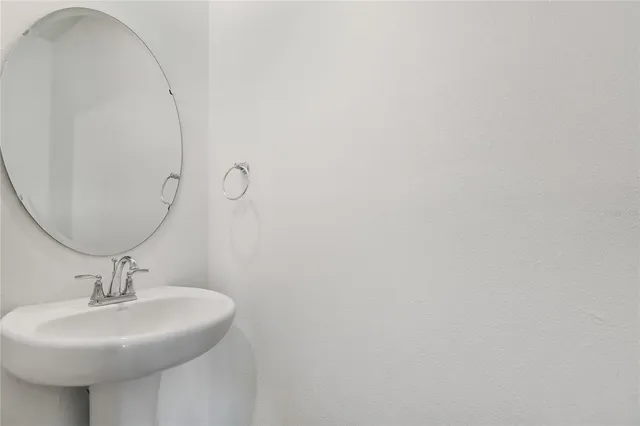 $456,720 | 200 Flag Lilly Lane, Umatilla, FL 32784