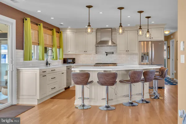 $649,900 | 110 East Shrewsbury Drive, Little Egg Harbor, NJ 08087