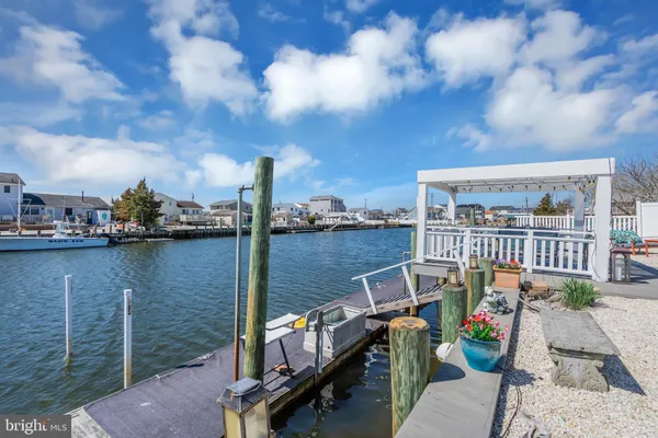 $649,900 | 110 East Shrewsbury Drive, Little Egg Harbor, NJ 08087