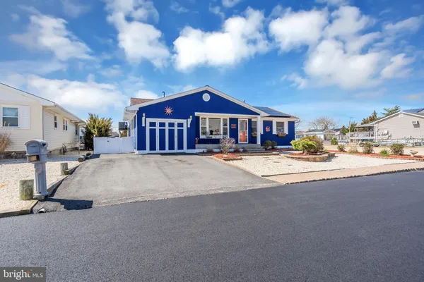 $649,900 | 110 East Shrewsbury Drive, Little Egg Harbor, NJ 08087