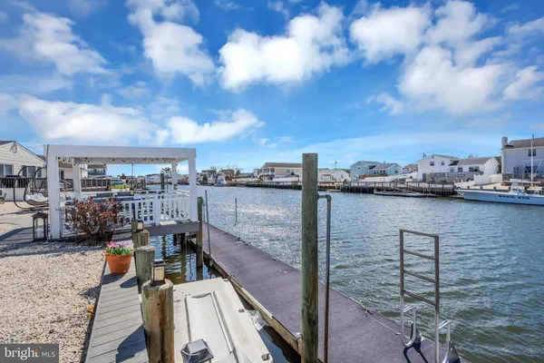 $649,900 | 110 East Shrewsbury Drive, Little Egg Harbor, NJ 08087