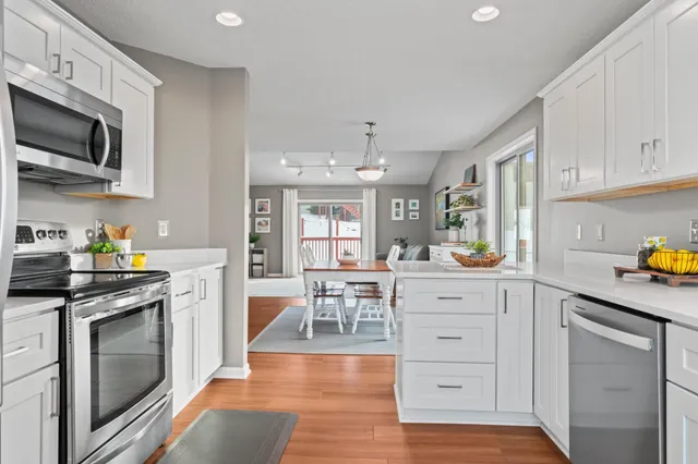 $414,900 | 6276 Fairway Drive Northwest, Rochester, MN 55901