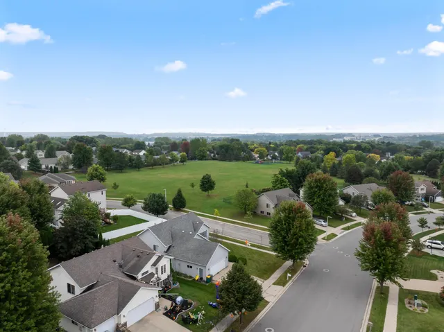 $414,900 | 6276 Fairway Drive Northwest, Rochester, MN 55901