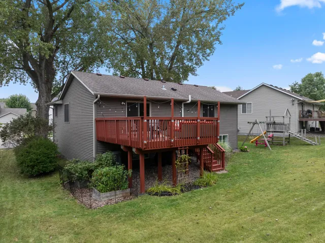 $414,900 | 6276 Fairway Drive Northwest, Rochester, MN 55901