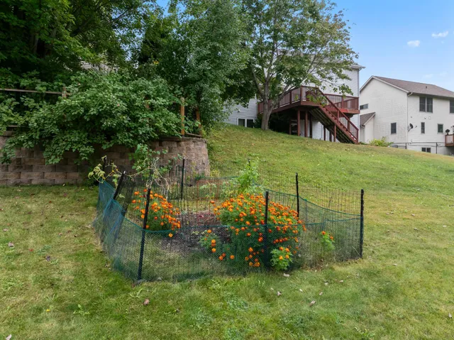 $414,900 | 6276 Fairway Drive Northwest, Rochester, MN 55901