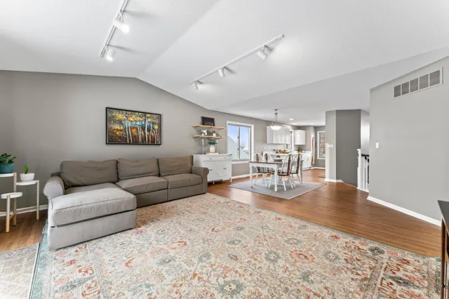 $414,900 | 6276 Fairway Drive Northwest, Rochester, MN 55901