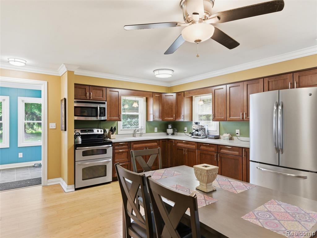 21350 30 Mile Road Ray, MI 48096 - Photo 7 of 43