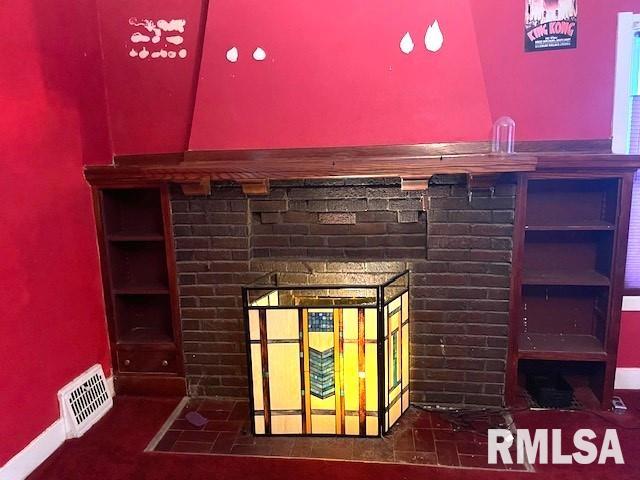2024 South 5th Street Springfield, IL 62703 - Photo 5 of 17