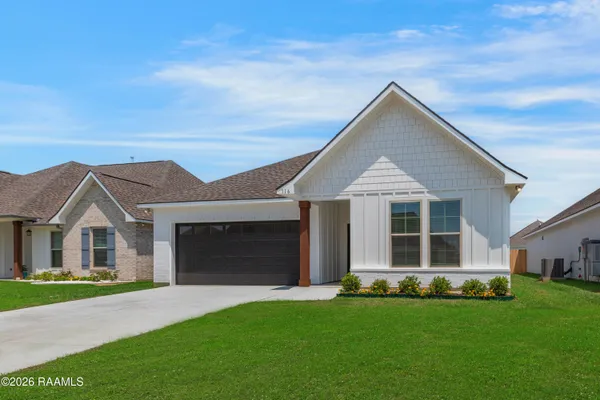 $2,600 | Undisclosed Address, Broussard, LA 70518